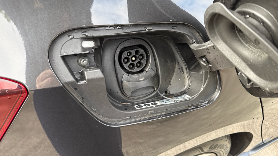 CUPRA Born 150kW V2 58kWh 5dr Auto Electric Hatchback - Image 39