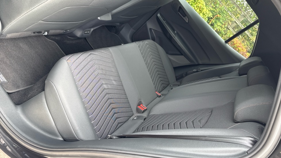 CUPRA Born 150kW V2 58kWh 5dr Auto Electric Hatchback - Image 41