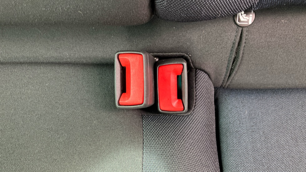 SEAT Arona 1.0 TSI 110 FR 5dr Petrol Hatchback - Image 17