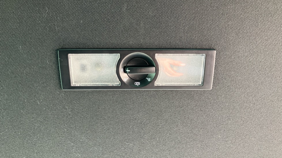 SEAT Arona 1.0 TSI 110 FR 5dr Petrol Hatchback - Image 37