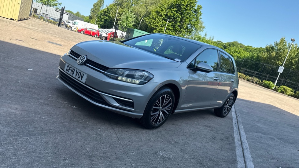 Volkswagen Golf 1.0 TSI 110 SE 5dr Petrol Hatchback - Image 23