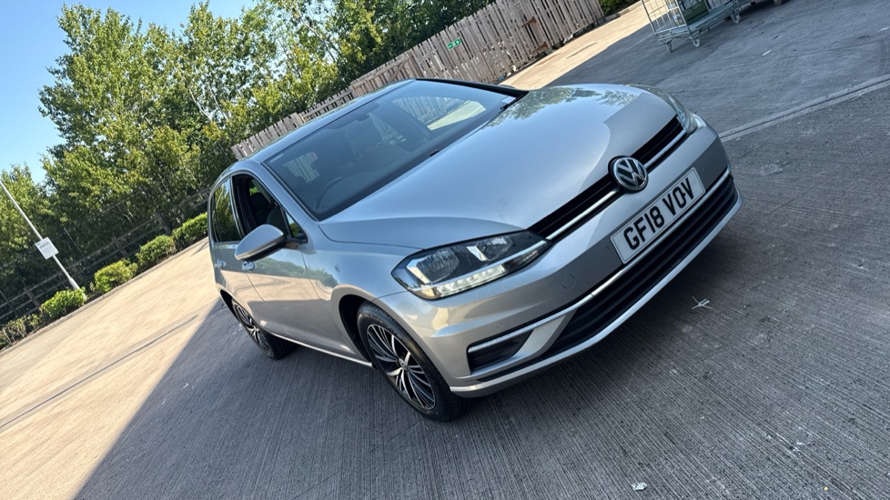 Volkswagen Golf 1.0 TSI 110 SE 5dr Petrol Hatchback - Image 31