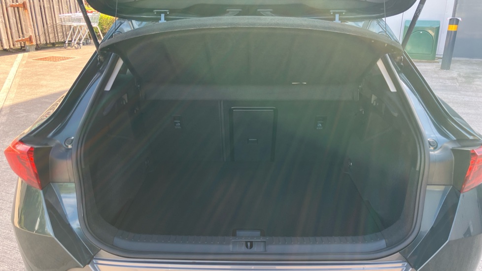 CUPRA Formentor 1.5 TSI 150 V1 5dr DSG Petrol Estate - Image 4