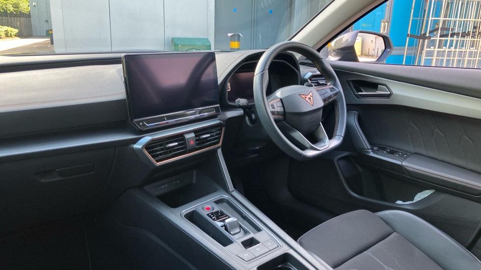 CUPRA Formentor 1.5 TSI 150 V1 5dr DSG Petrol Estate - Image 9