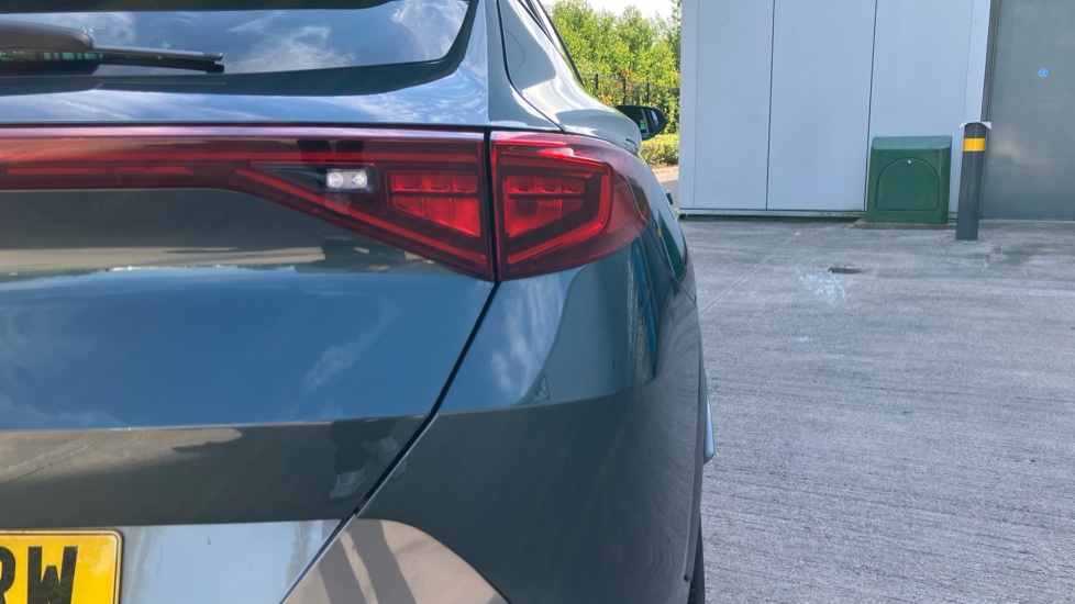CUPRA Formentor 1.5 TSI 150 V1 5dr DSG Petrol Estate - Image 48