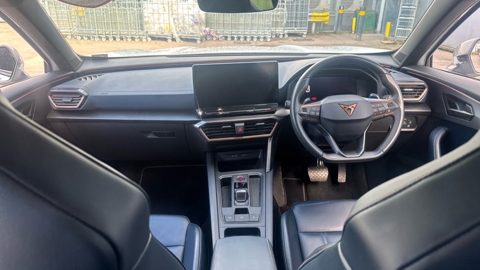 CUPRA Formentor 1.4 eHybrid 204 V2 5dr DSG Estate - Image 10