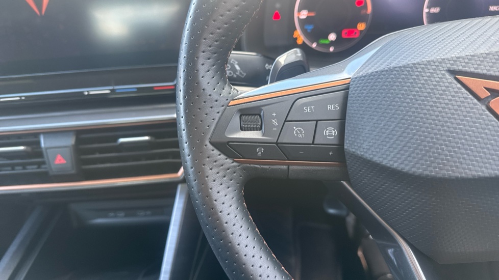 CUPRA Formentor 1.4 eHybrid 204 V2 5dr DSG Estate - Image 27