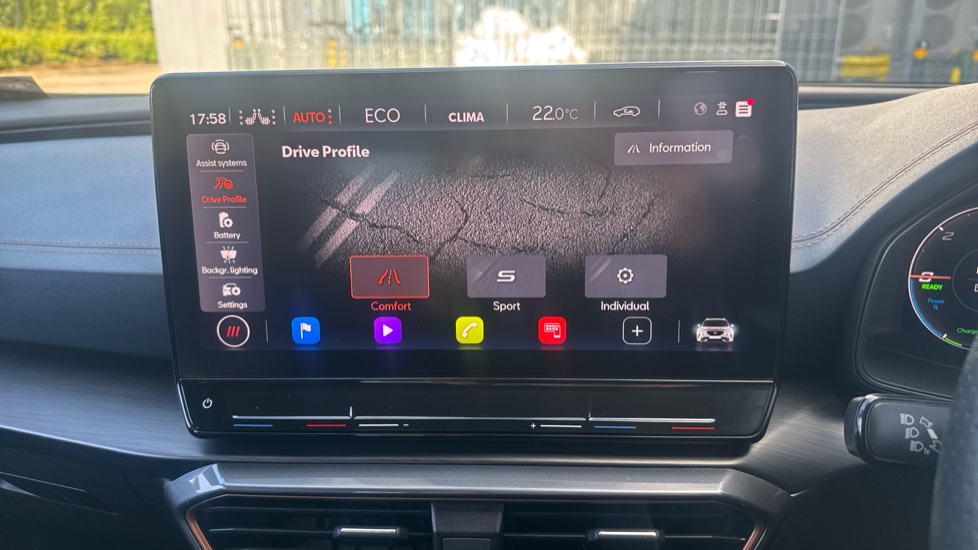 CUPRA Formentor 1.4 eHybrid 204 V2 5dr DSG Estate - Image 33