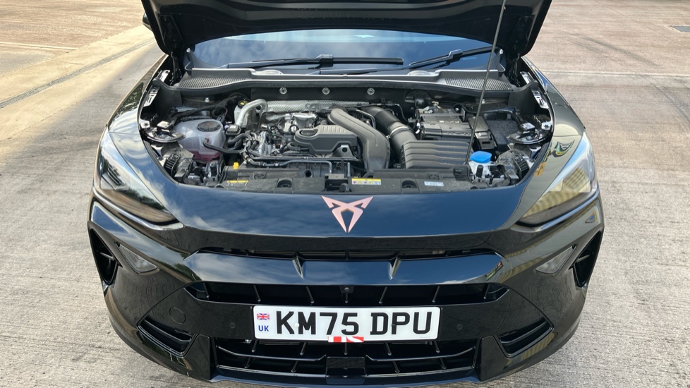 CUPRA Formentor 1.5 TSI 150 V3 5dr Petrol Estate - Image 8