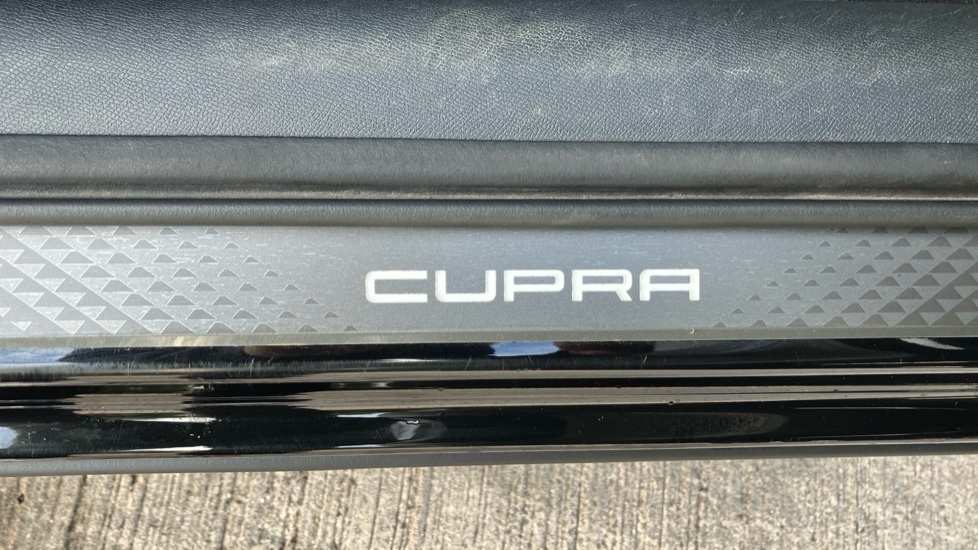 CUPRA Formentor 1.5 TSI 150 V3 5dr Petrol Estate - Image 40