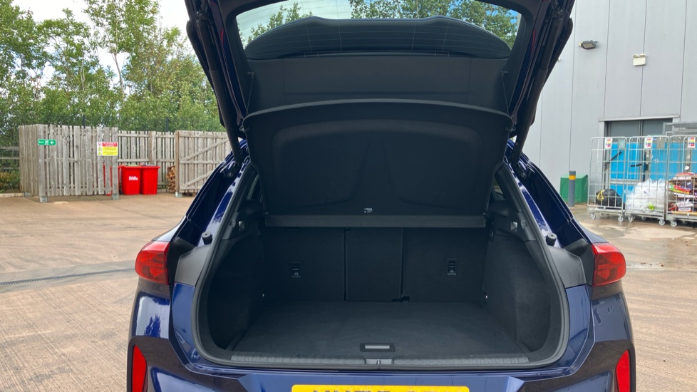 CUPRA Terramar 1.5 eTSI 150 V2 5dr DSG Petrol Hatchback - Image 4