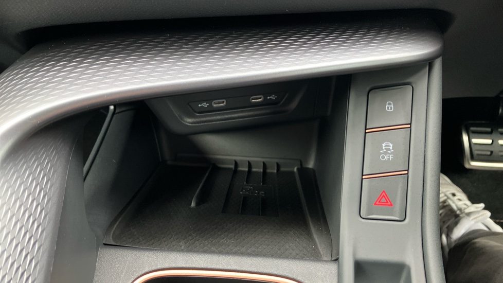 CUPRA Terramar 1.5 eTSI 150 V2 5dr DSG Petrol Hatchback - Image 22