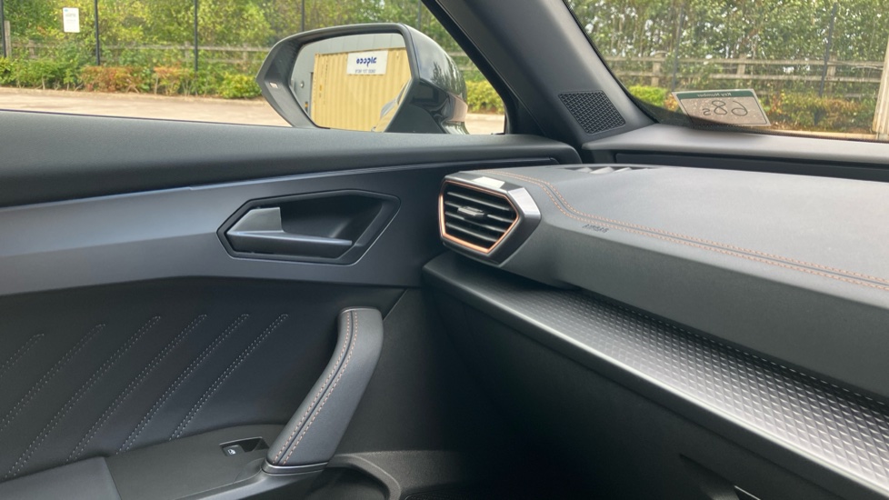 CUPRA Formentor 1.5 eHybrid 272 VZ2 5dr DSG Estate - Image 27