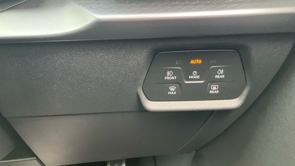 CUPRA Formentor 1.5 eHybrid 272 VZ2 5dr DSG Estate - Image 36