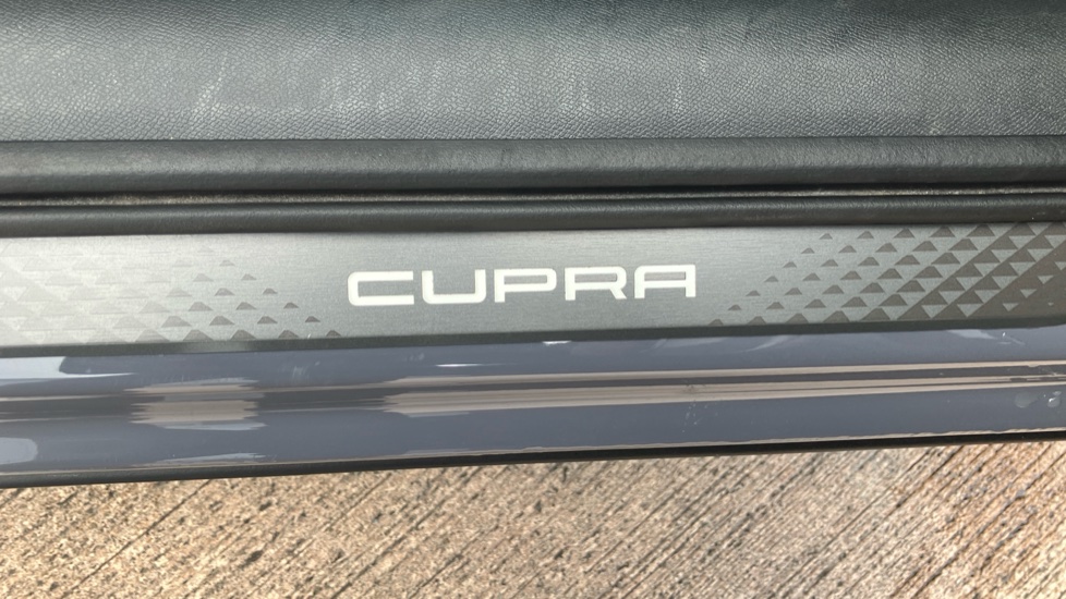 CUPRA Formentor 1.5 eHybrid 272 VZ2 5dr DSG Estate - Image 39