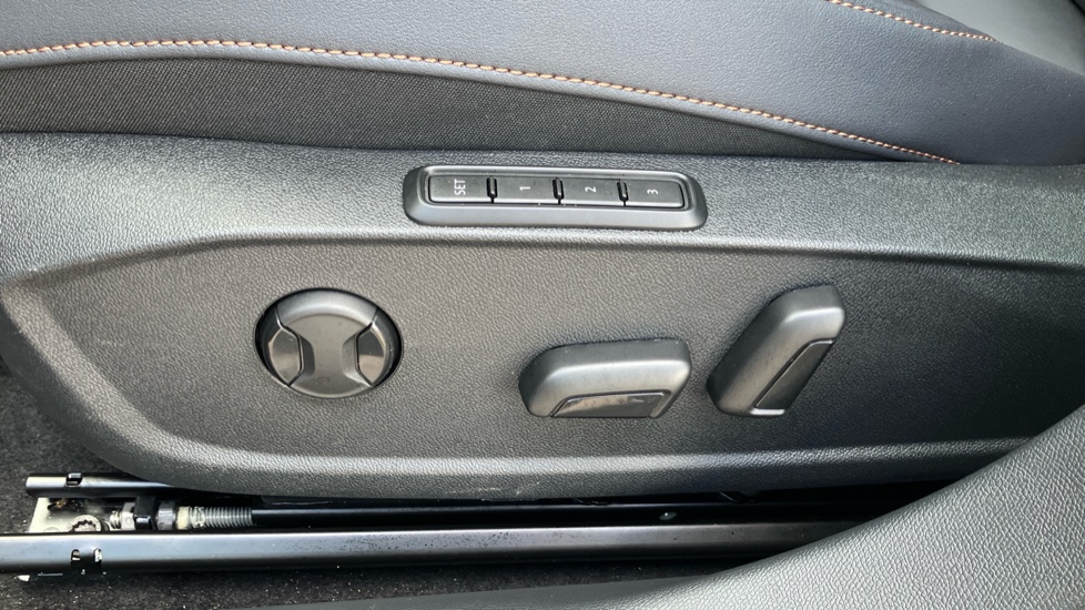 CUPRA Formentor 1.5 eHybrid 272 VZ2 5dr DSG Estate - Image 55