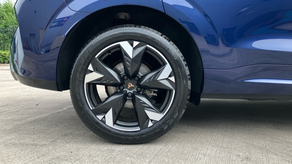 CUPRA Terramar 1.5 eTSI 150 V2 5dr DSG Petrol Hatchback - Image 7