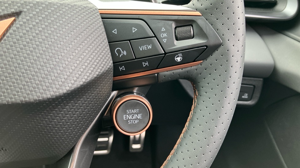 CUPRA Terramar 1.5 eTSI 150 V2 5dr DSG Petrol Hatchback - Image 31