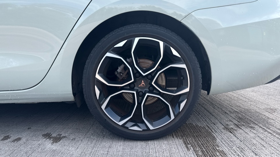 CUPRA Leon 1.5 eTSI 150 V2 5dr DSG Petrol Estate - Image 7