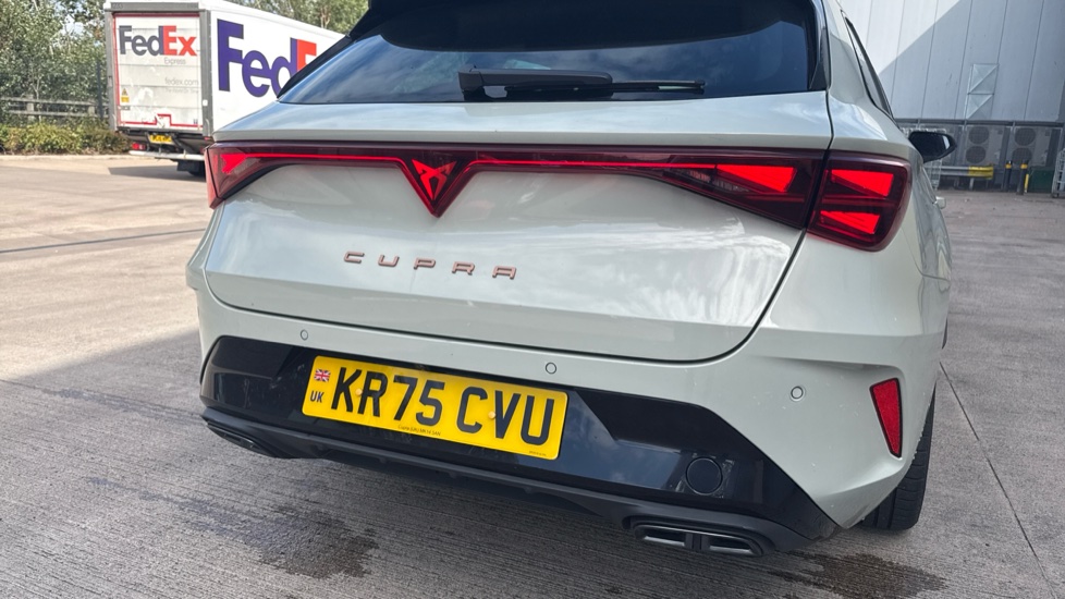 CUPRA Leon 1.5 eTSI 150 V2 5dr DSG Petrol Estate - Image 23