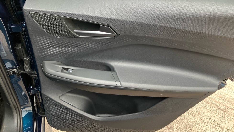 CUPRA Born 170kW e-Boost V3 59kWh 5dr Auto Electric Hatchback - Image 40