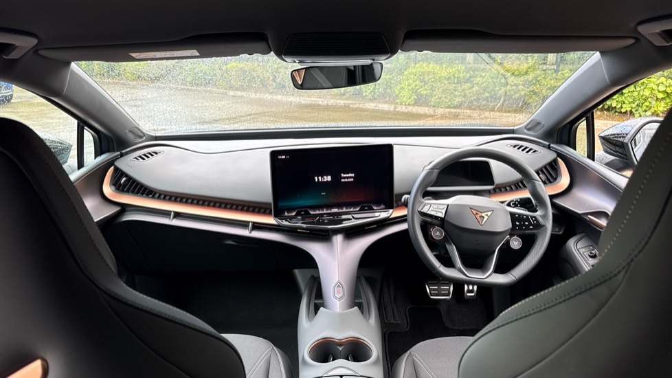 CUPRA Tavascan 210kW V1 77kWh 5dr Auto Electric Estate - Image 10