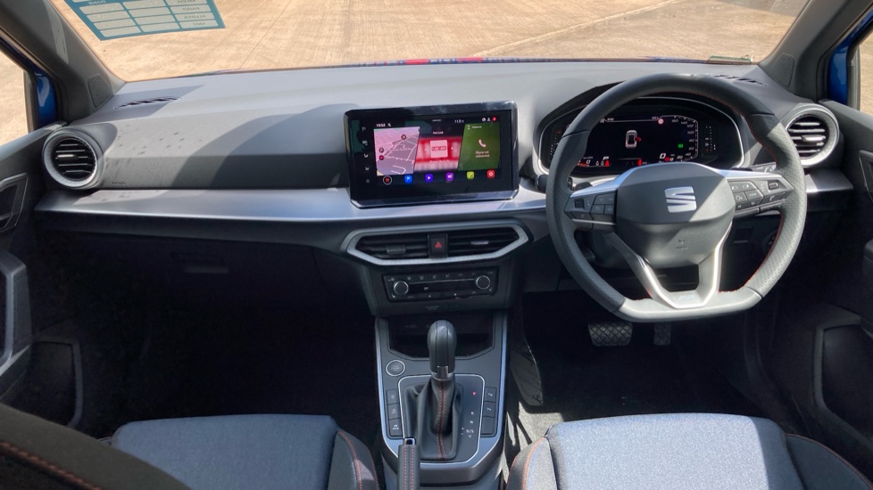 SEAT Arona 1.0 TSI 115 FR Black Edition 5dr DSG Petrol Hatchback - Image 10