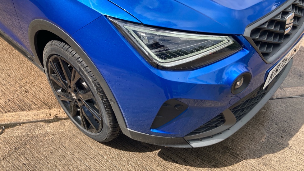 SEAT Arona 1.0 TSI 115 FR Black Edition 5dr DSG Petrol Hatchback - Image 41