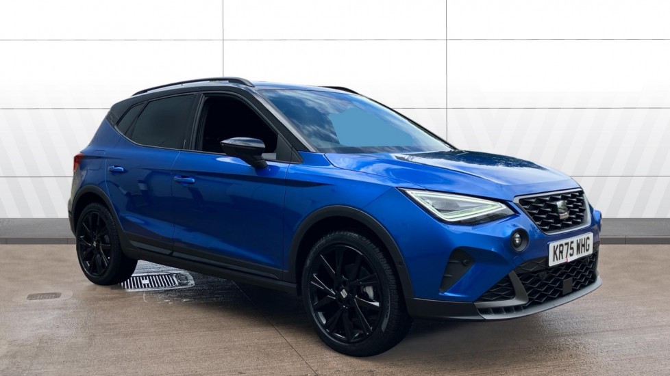 SEAT Arona 1.0 TSI 115 FR Black Edition 5dr DSG Petrol Hatchback - Image 1