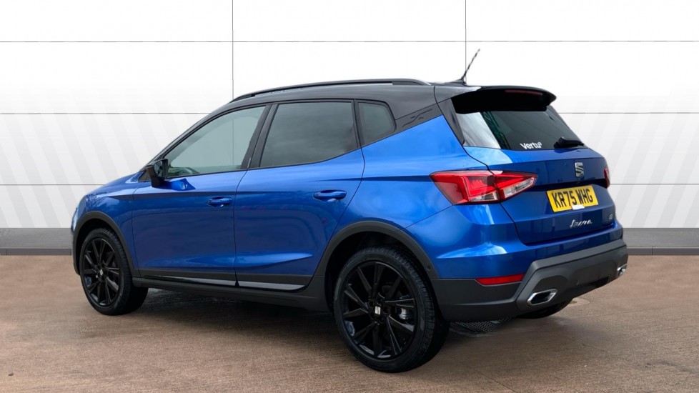 SEAT Arona 1.0 TSI 115 FR Black Edition 5dr DSG Petrol Hatchback - Image 2