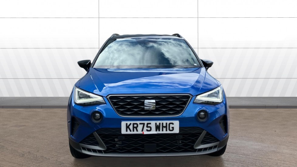 SEAT Arona 1.0 TSI 115 FR Black Edition 5dr DSG Petrol Hatchback - Image 3