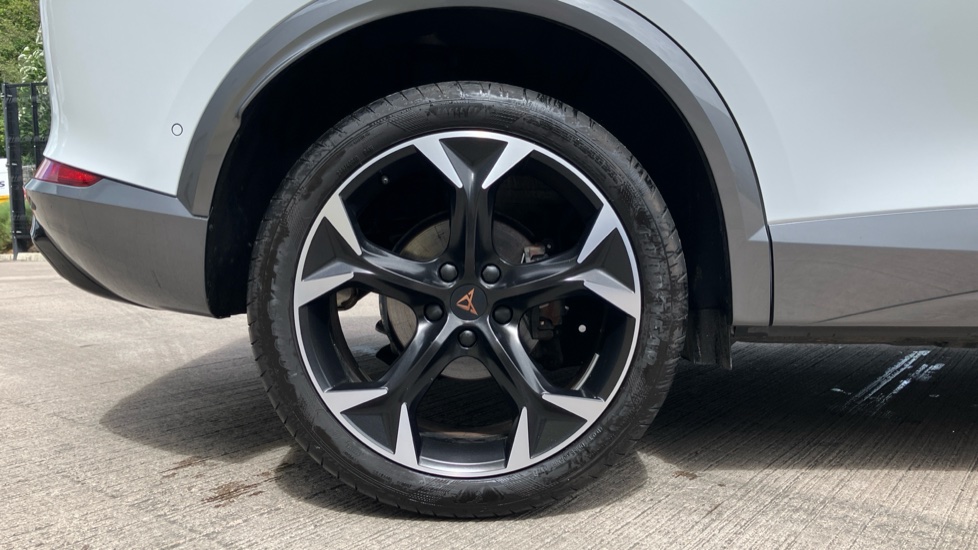 CUPRA Formentor 1.5 TSI 150 V2 5dr DSG Petrol Estate - Image 7