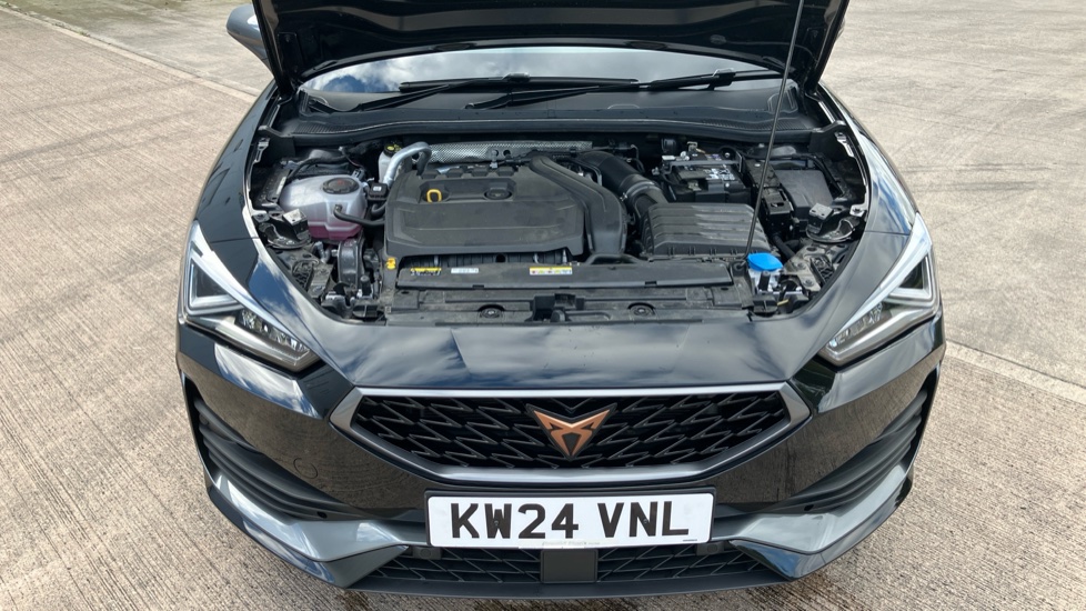CUPRA Leon 1.5 TSI V1 5dr Petrol Hatchback - Image 8
