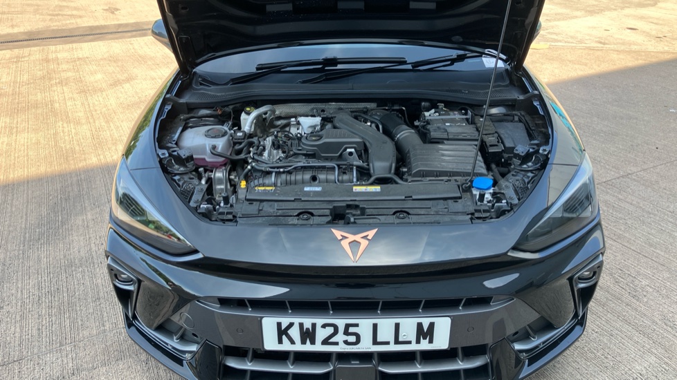 CUPRA Leon 1.5 TSI 150 V2 5dr Petrol Hatchback - Image 8