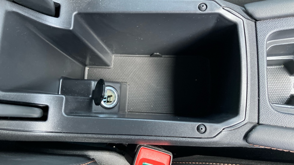 CUPRA Leon 1.5 TSI 150 V2 5dr Petrol Hatchback - Image 32