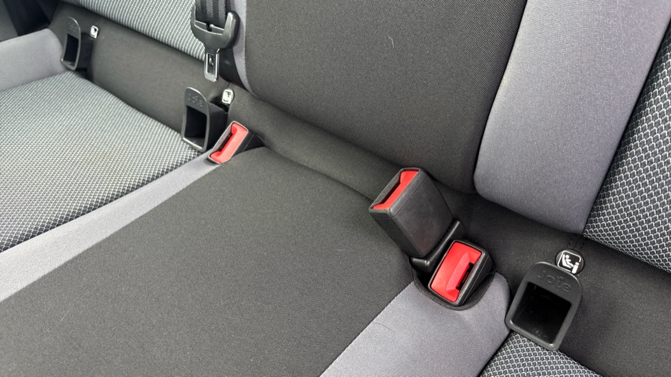 SEAT Arona 1.0 TSI SE Technology [EZ] 5dr Petrol Hatchback - Image 17