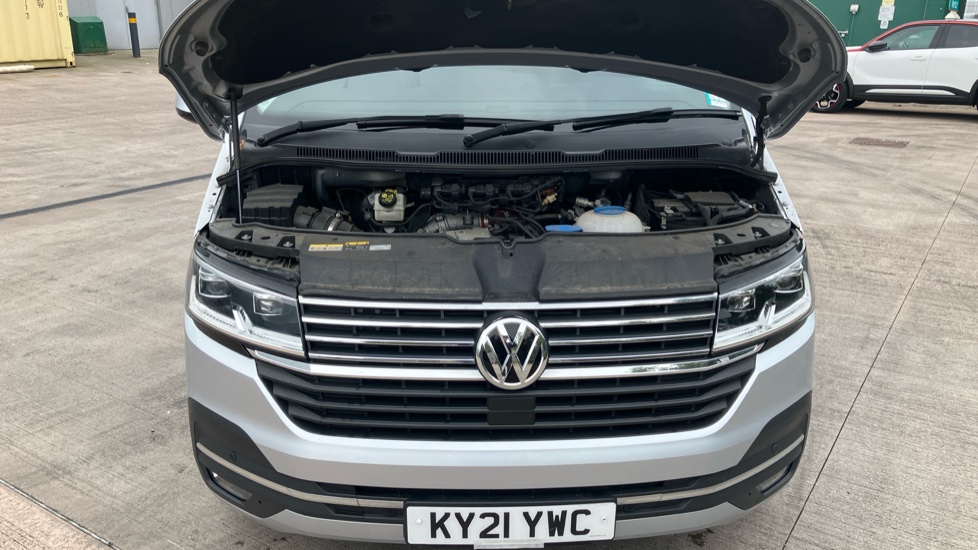 Volkswagen Caravelle 2.0 TDI Executive 204 5dr DSG Diesel Estate - Image 8