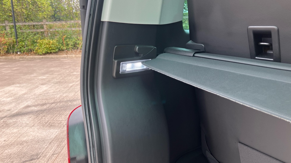 Volkswagen Caravelle 2.0 TDI Executive 204 5dr DSG Diesel Estate - Image 60