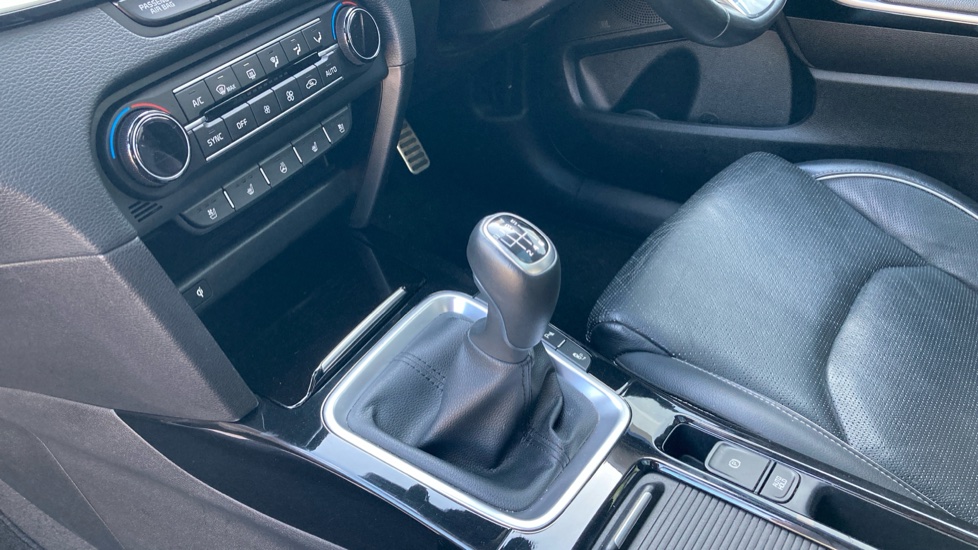 Kia Xceed 1.5T GDi ISG 4 5dr Petrol Hatchback - Image 13