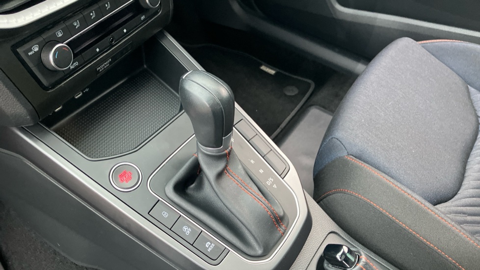 SEAT Ibiza 1.0 TSI 115 Anniversary Limited Edition 5dr DSG Petrol Hatchback - Image 13