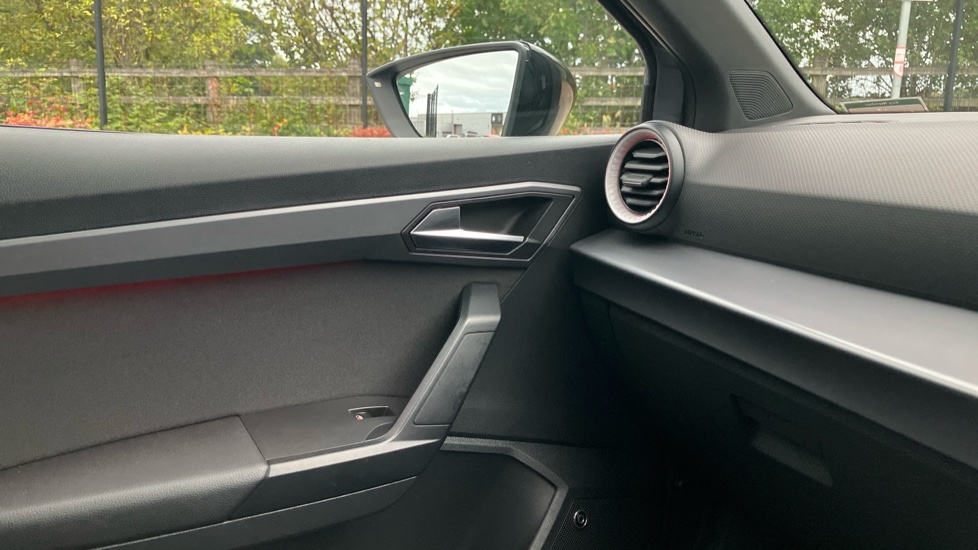 SEAT Ibiza 1.0 TSI 115 Anniversary Limited Edition 5dr DSG Petrol Hatchback - Image 36