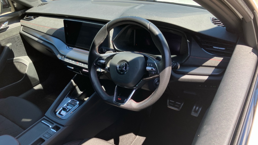 Skoda Octavia 2.0 TSI vRS 5dr DSG Petrol Estate - Image 11