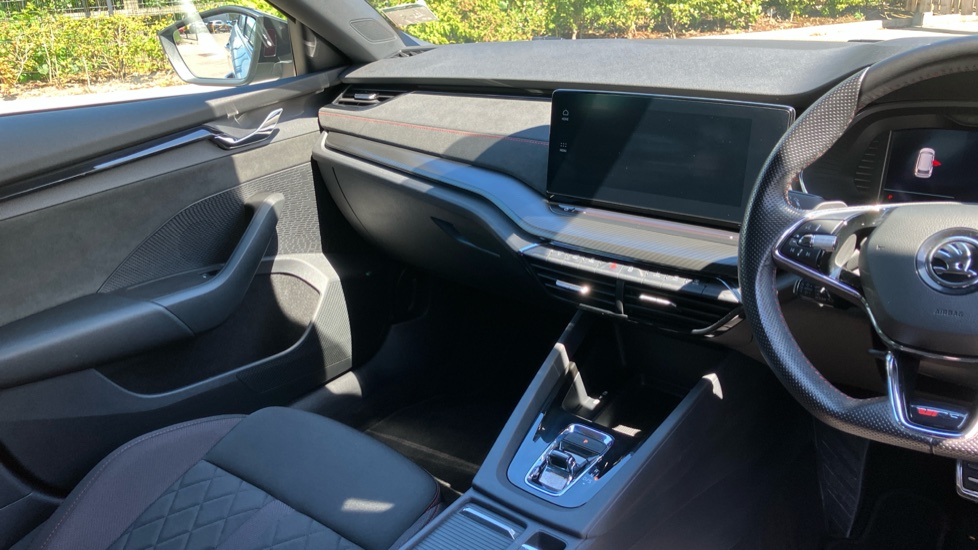 Skoda Octavia 2.0 TSI vRS 5dr DSG Petrol Estate - Image 14