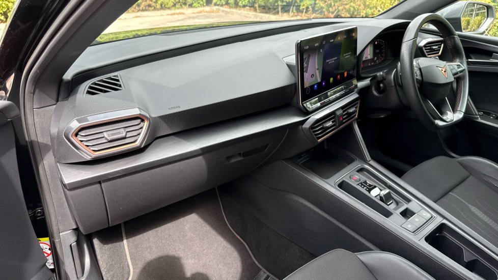 CUPRA Leon 2.0 TSI VZ1 5dr DSG Petrol Hatchback - Image 9