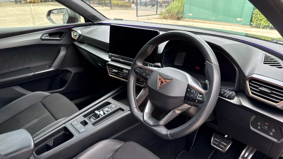 CUPRA Leon 2.0 TSI VZ1 5dr DSG Petrol Hatchback - Image 11