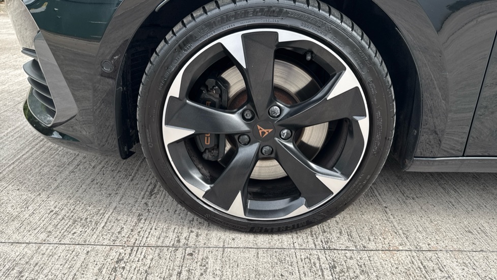 CUPRA Leon 2.0 TSI VZ1 5dr DSG Petrol Hatchback - Image 41