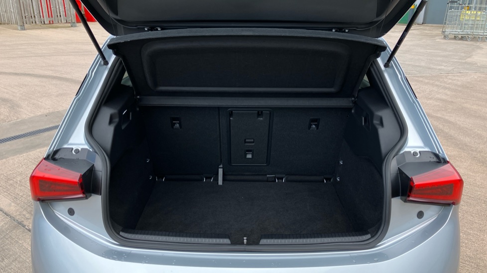 CUPRA Born 169kW e-Boost V3 58kWh 5dr Auto Electric Hatchback - Image 4