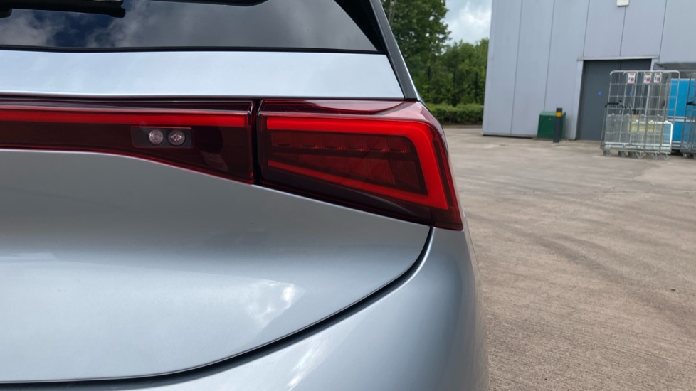 CUPRA Born 169kW e-Boost V3 58kWh 5dr Auto Electric Hatchback - Image 45