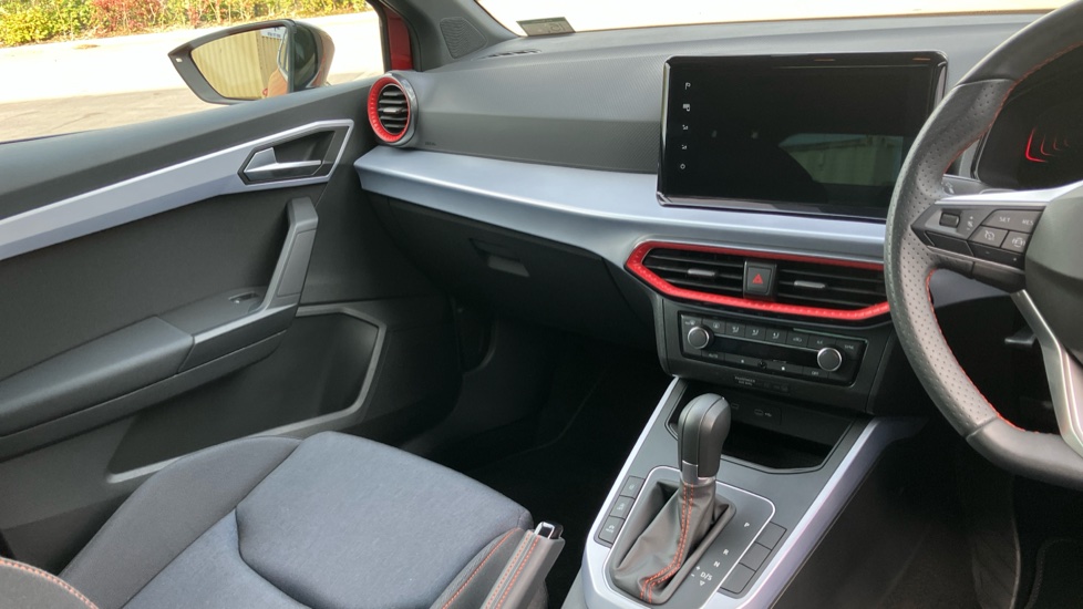 SEAT Arona 1.0 TSI 110 FR 5dr DSG Petrol Hatchback - Image 14