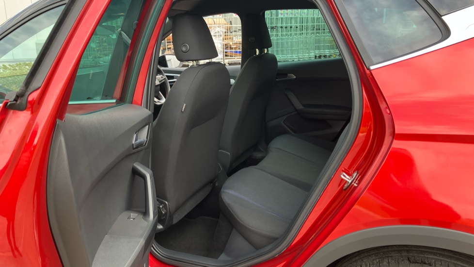 SEAT Arona 1.0 TSI 110 FR 5dr DSG Petrol Hatchback - Image 16